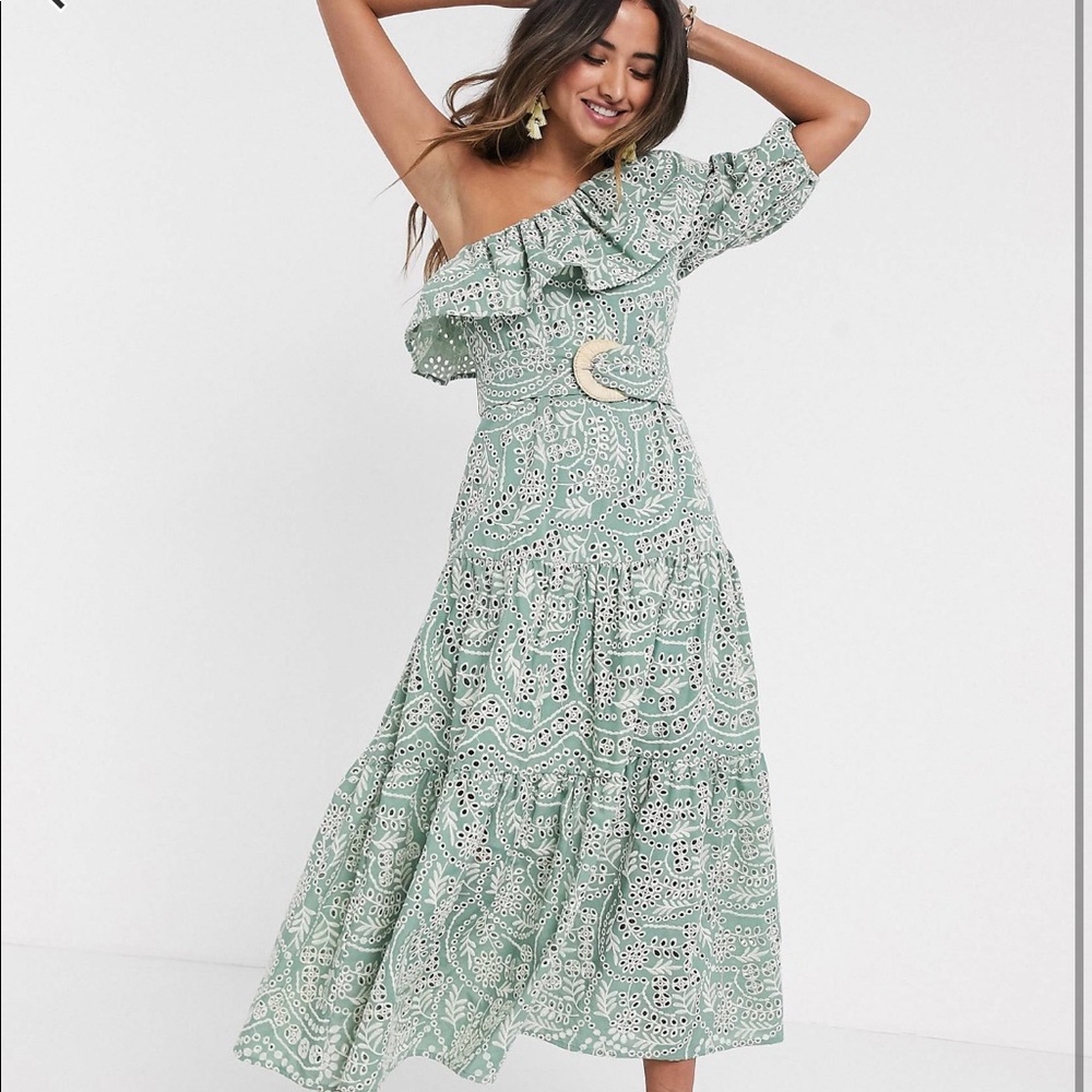 Broderie dress with raffia belt